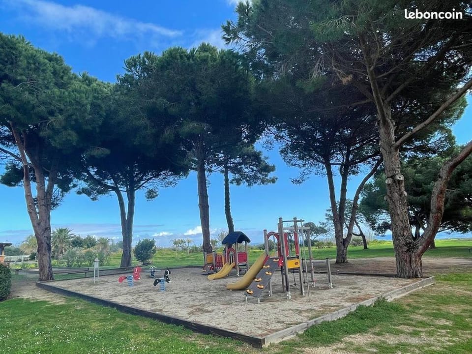 Children play ground
