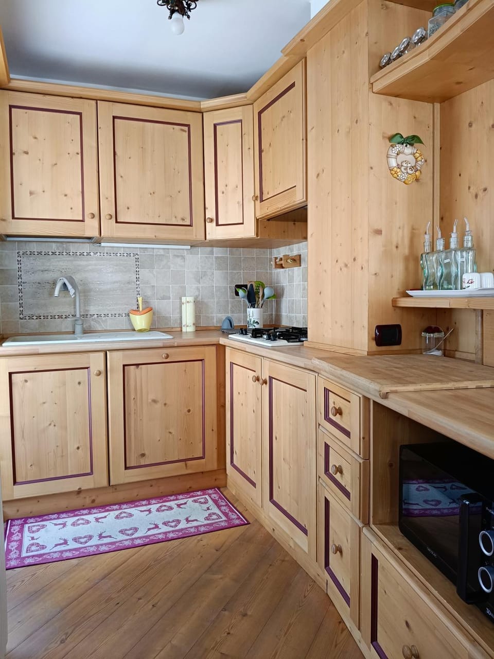 Kitchen or kitchenette, kitchen