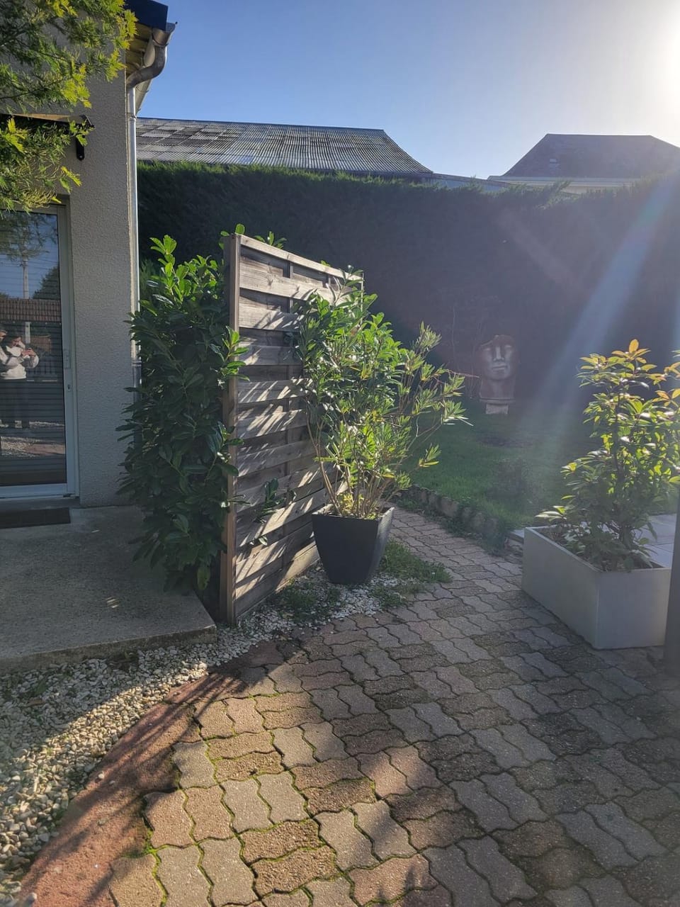 Studio cosy Climatisation, terrasse privée, parking devant la maison House in Bourgogne-Franche-Comté