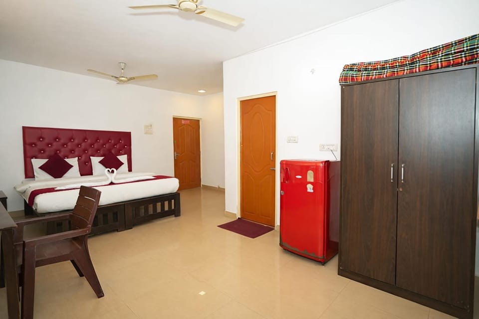 Goaxa Inn Resort Hotel in Calangute