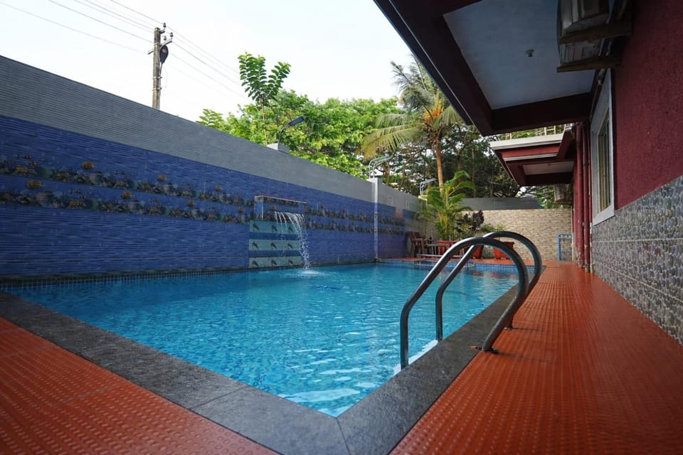 Goaxa Inn Resort Hotel in Calangute