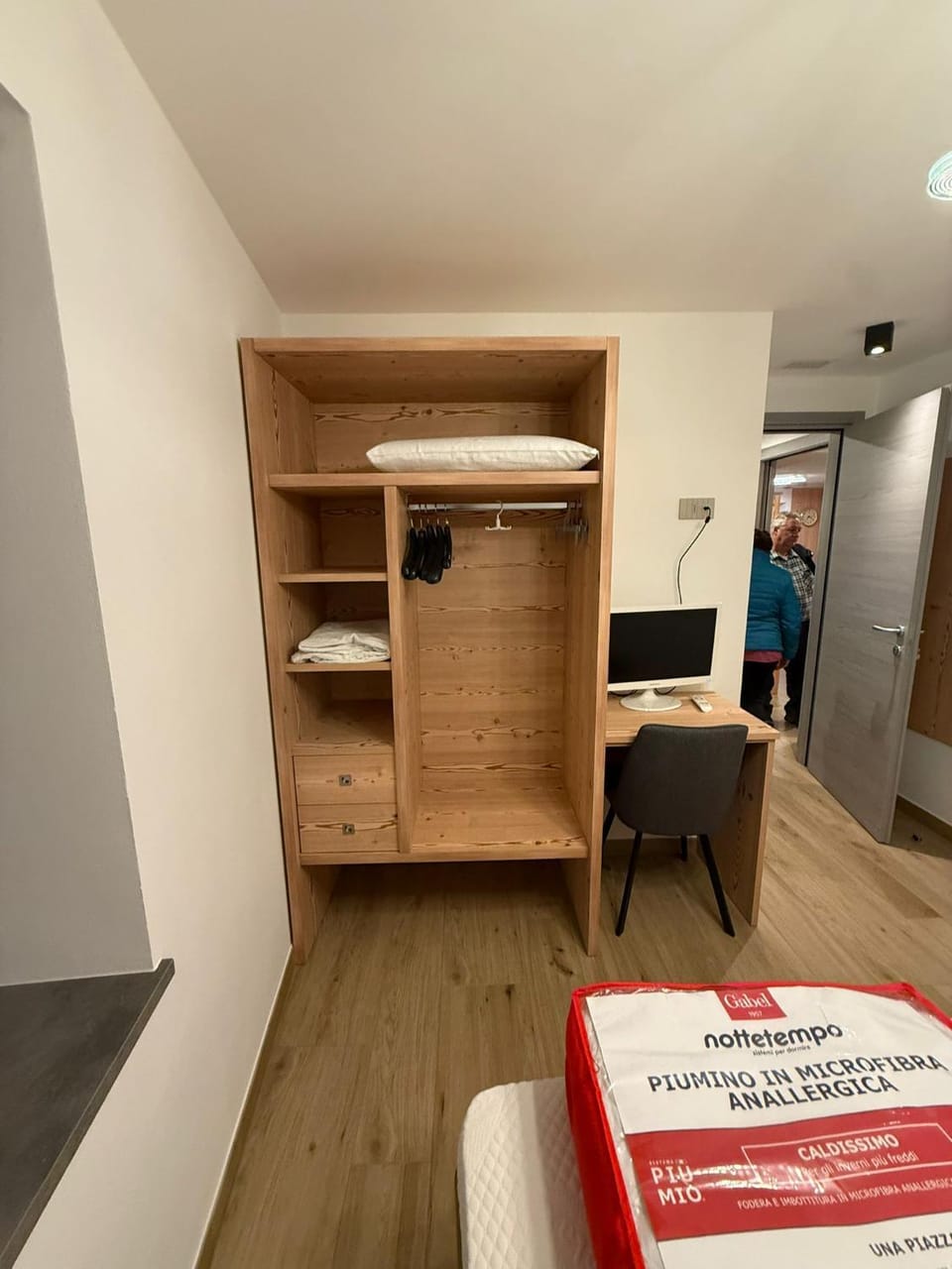 wardrobe