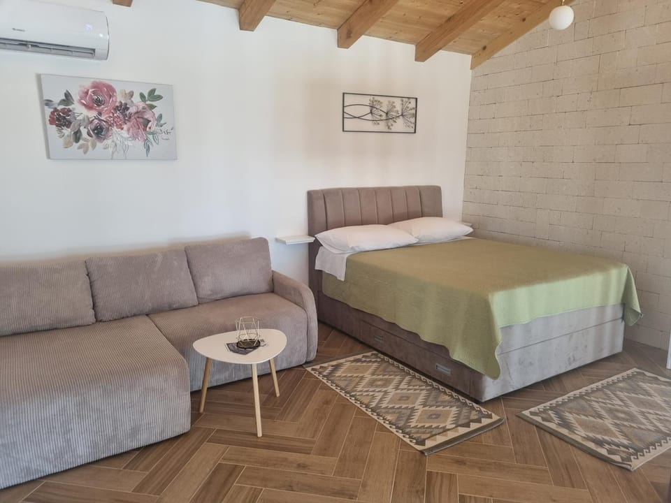 Holiday home A&M House in Zadar County