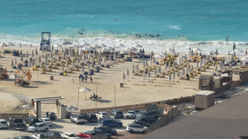To get very nice view from 21 floor, sun, all the Apartment in Egypt