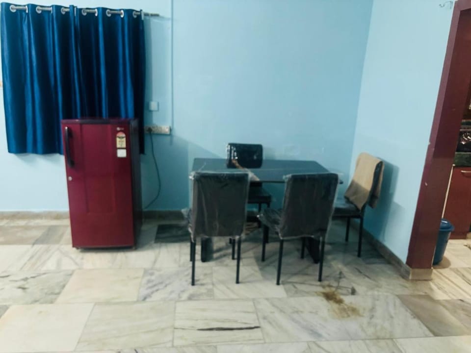 Lara Homestay 2bhk Apartment in Secunderabad