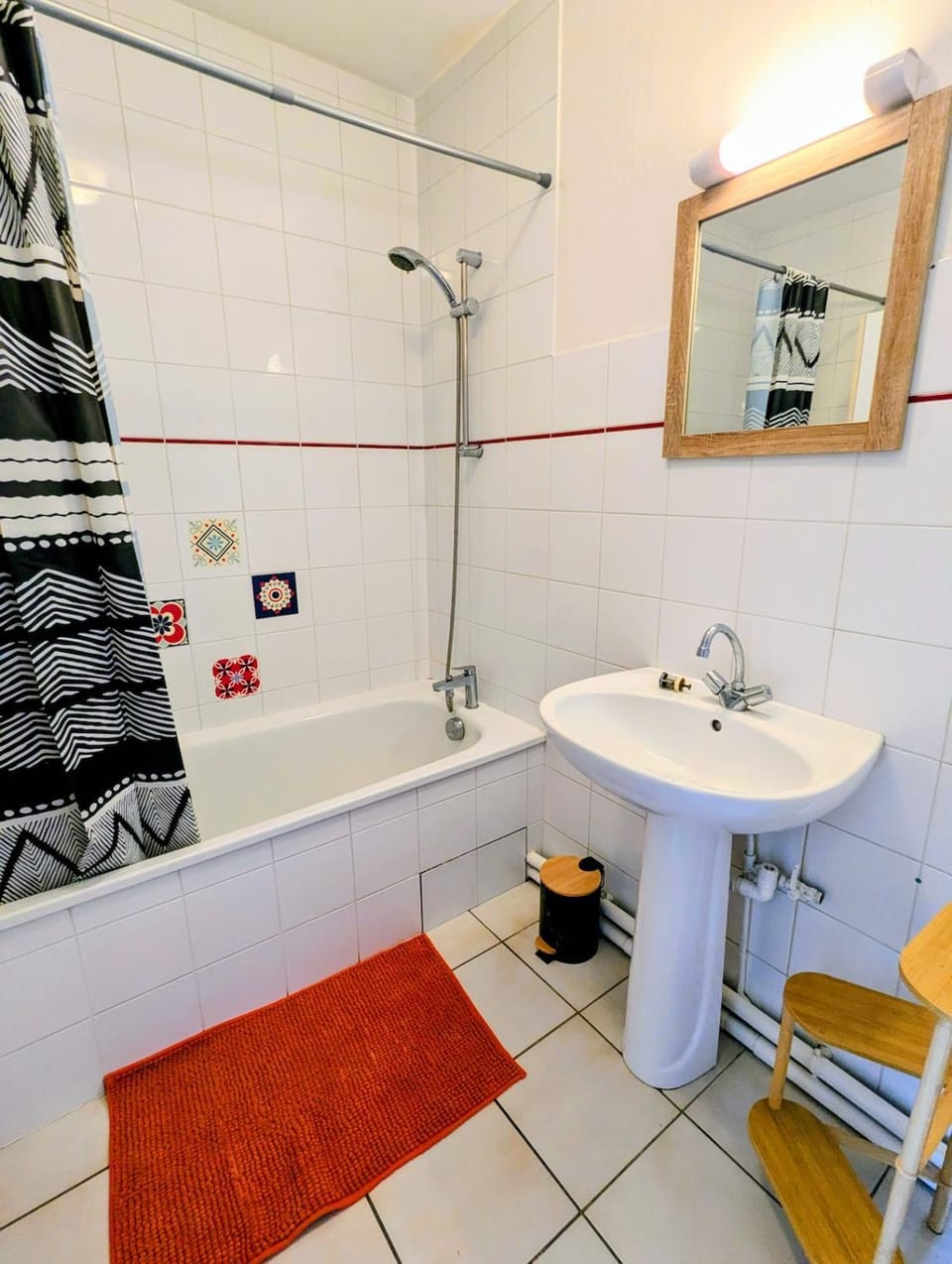 Bathroom, Bath