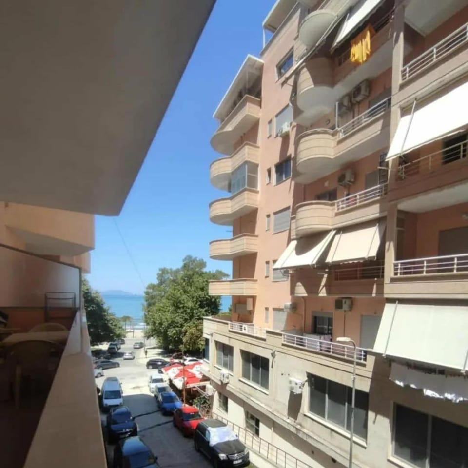 Sunset view Apartment in Vlorë