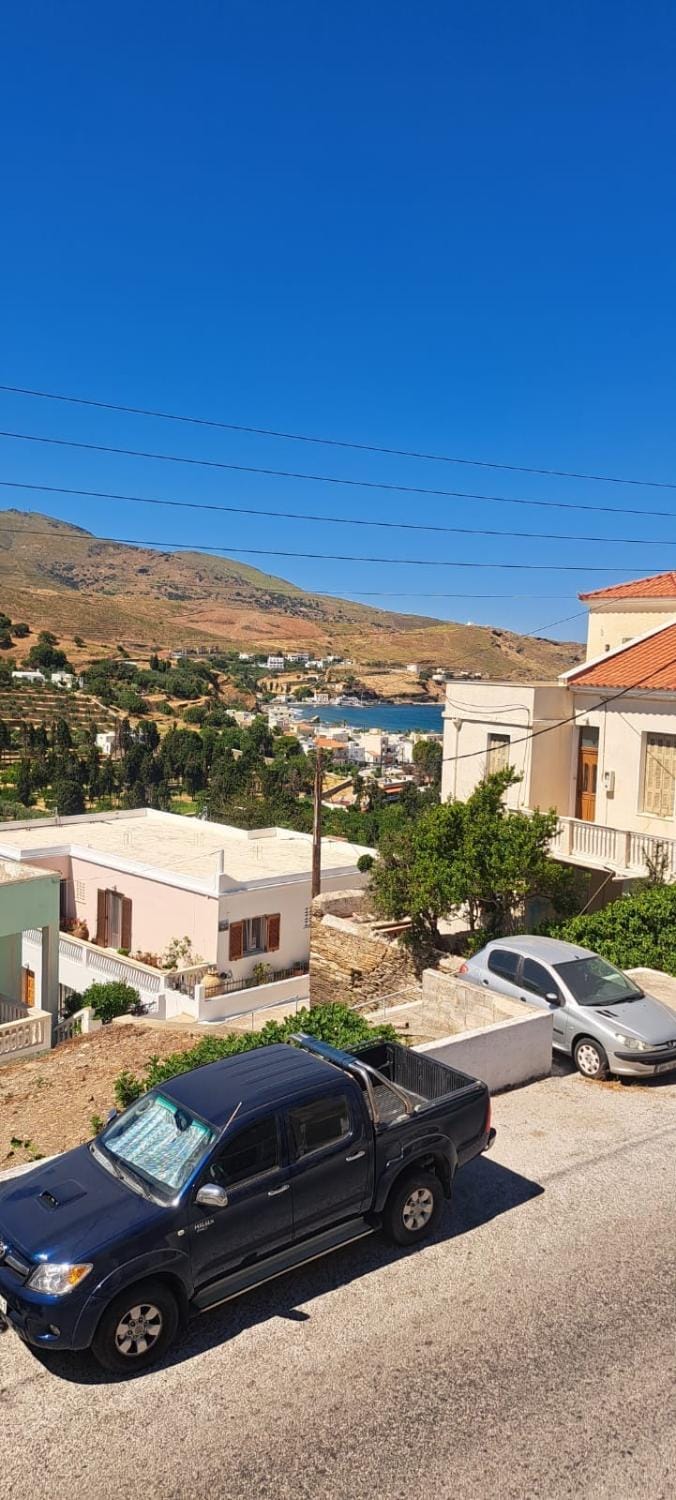 City view, Sea view, Street view
