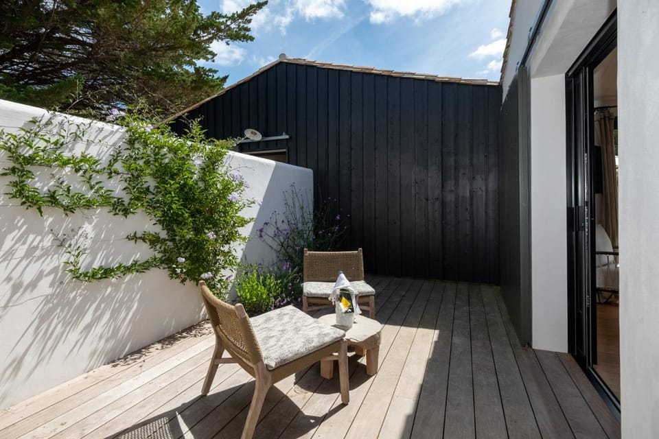 Le Clos du Bois Plage Bed and Breakfast in Nouvelle-Aquitaine