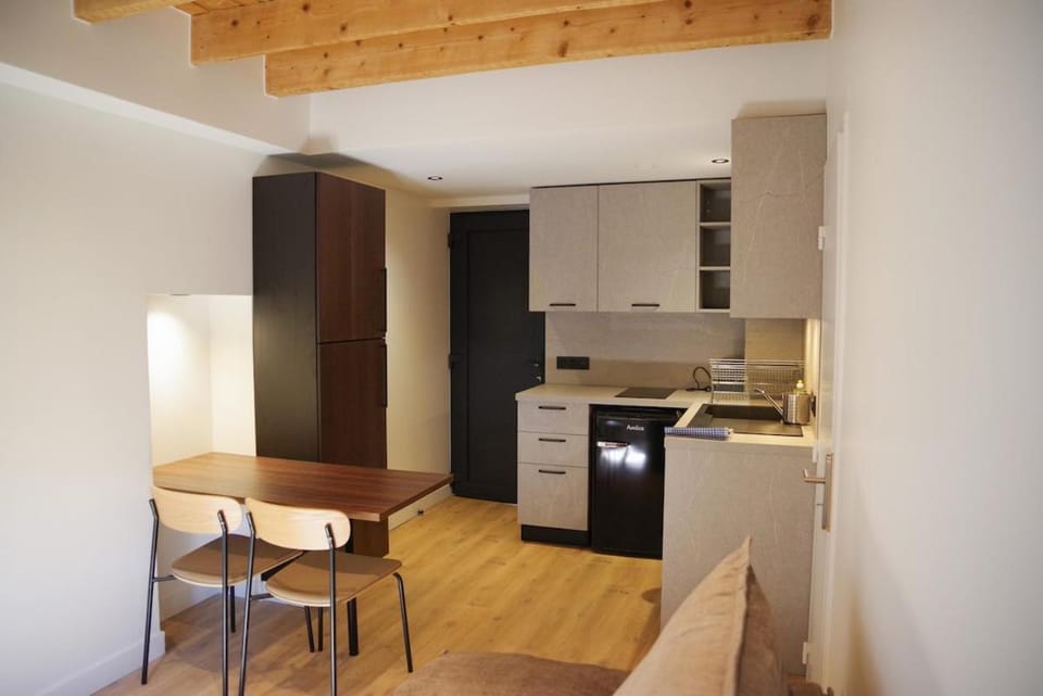 Appartement et jardin - La tronche CHU Apartment in Grenoble