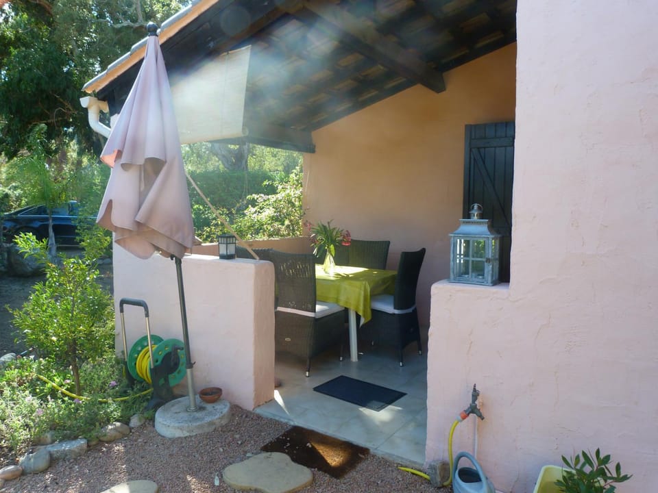 BBQ facilities, Balcony/Terrace