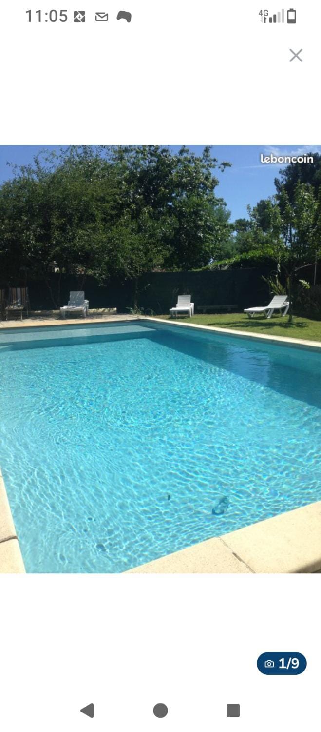 Maison bassin d arcachon 5 chambres et piscine House in Andernos-les-Bains
