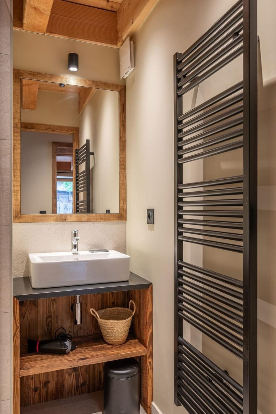Chalet l'Envers - atelier ski et vélo Apartment in Saint-Chaffrey