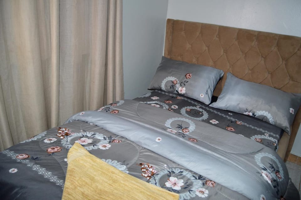 PearlStayAirbnb Bed and Breakfast in Kampala