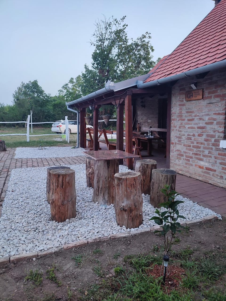 Glas house Aljmaš Chalet in Vojvodina
