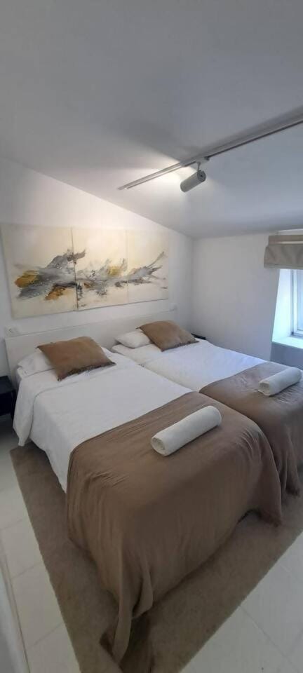 Cabanas da Auga C Vacation rental in Bergantiños