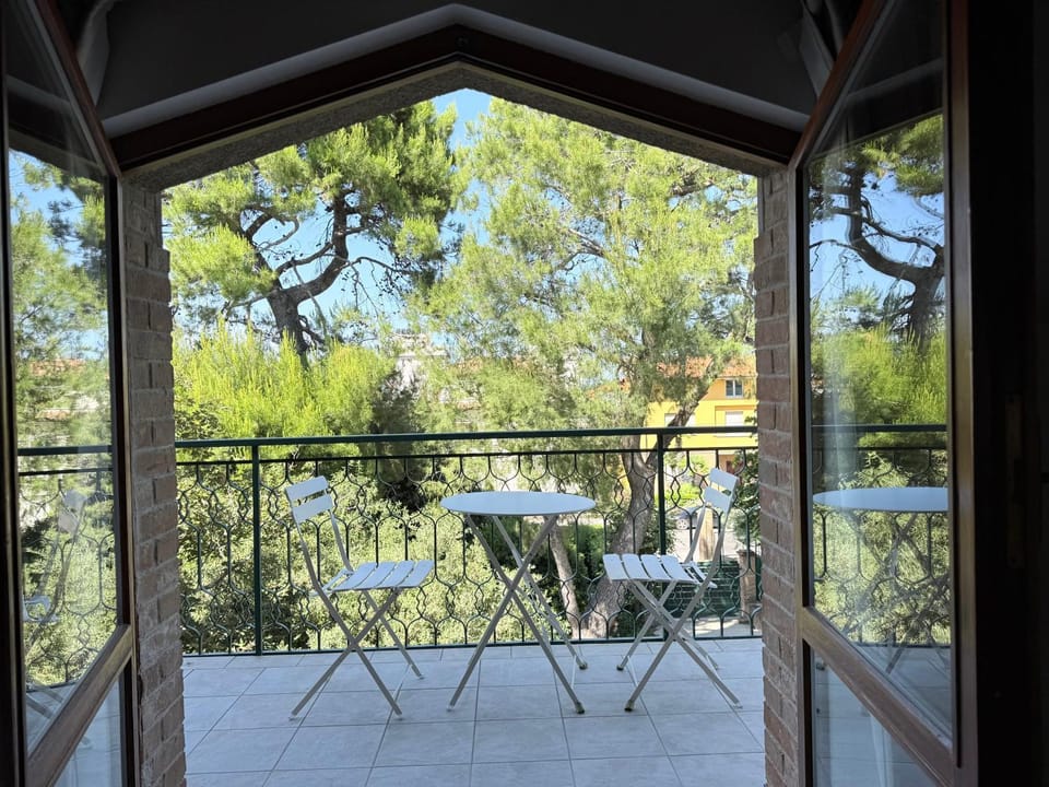 SE281 - Senigallia, luminosa e ampia mansarda con wifi Apartment in Senigallia