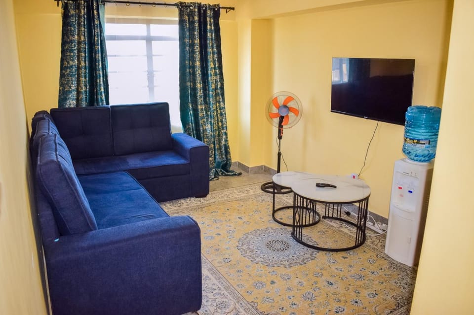 LizCon Villa 2Bedroom Makasembo Apartment in Kenya