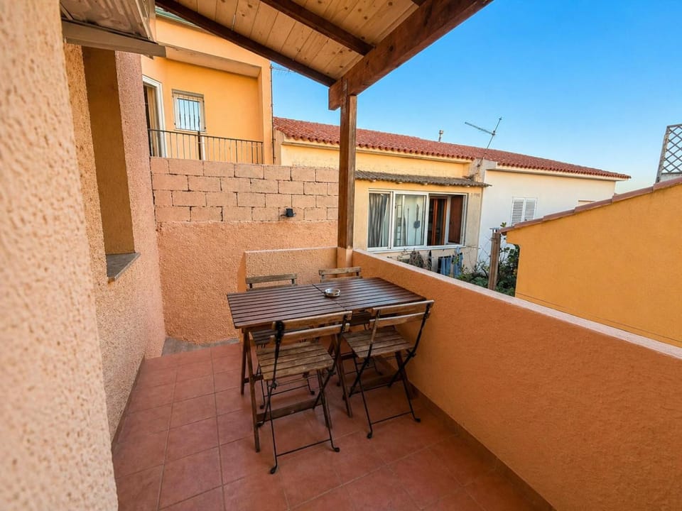 Property building, Patio, Day, View (from property/room), Balcony/Terrace