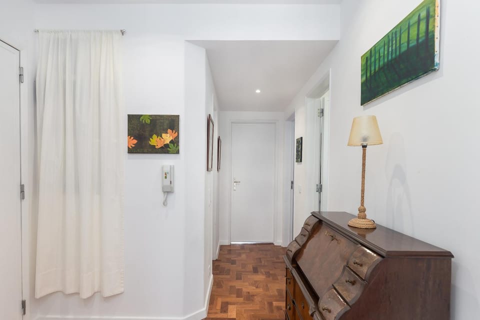 Myhomereservation Spacious Apartment T3 near Beach Apartment in Estoril