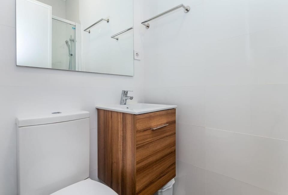 Myhomereservation Spacious Apartment T3 near Beach Apartment in Estoril