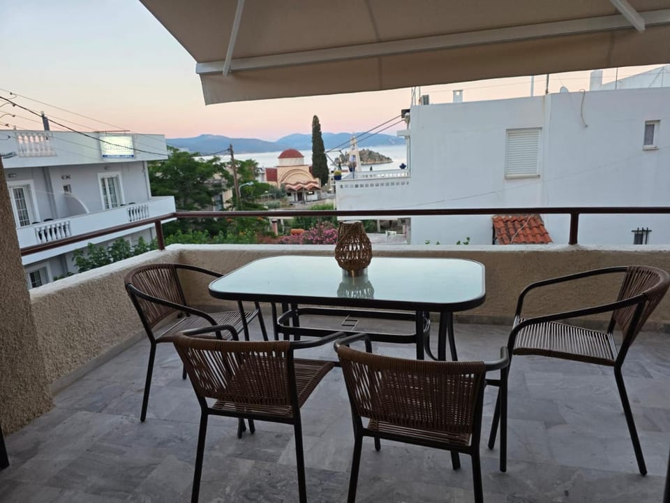 Balcony/Terrace, Balcony/Terrace