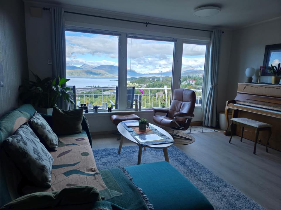 Sea-view apartment Apartment in Nordland, Norway