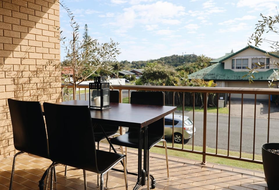 Light-Filled Apartment near Lighthouse Beach Apartment in East Ballina
