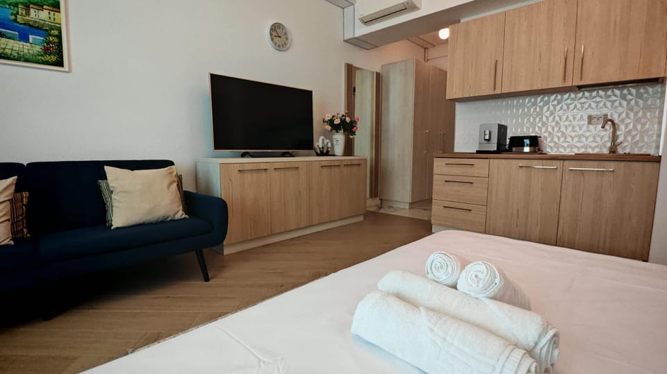 Onix Studio Sea On 136 Apartment in Constanta