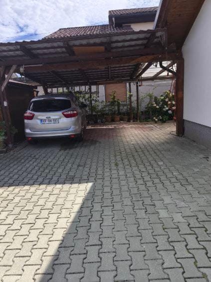 Pri tetki 2 Apartment in Slovenia