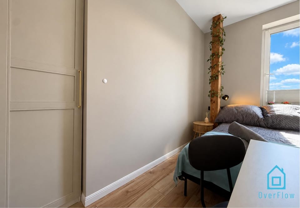 Wild & Free Room in the Center of Gdynia Vacation rental in Pomeranian Voivodeship
