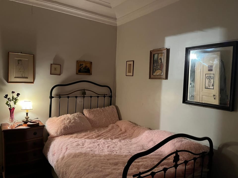 Chambre à Montmartre Bed and Breakfast in Paris
