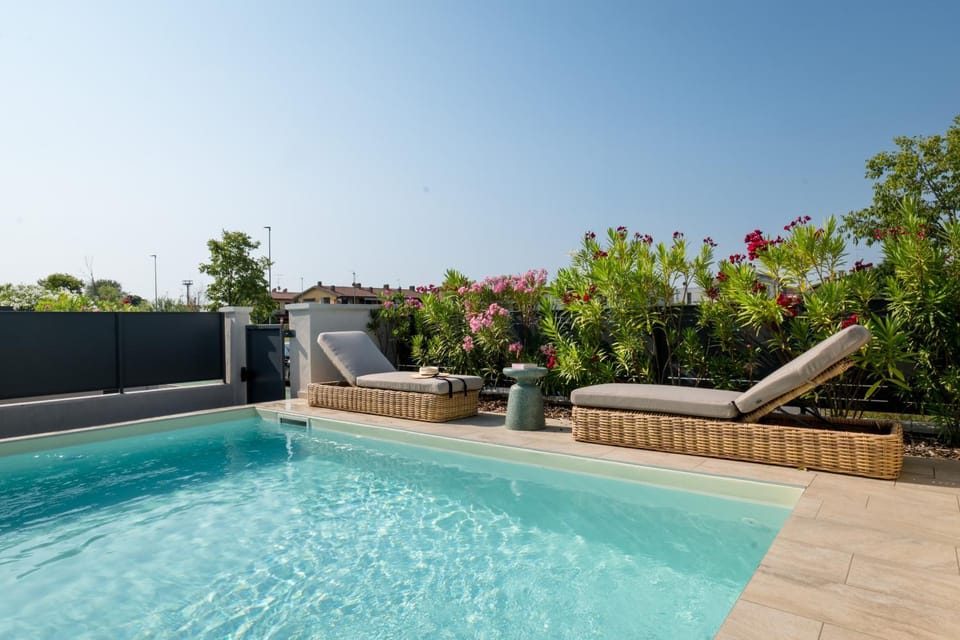 VILLA SOFIA Villa with Private Pool in Sirmione Lake Garda Villa in Sirmione
