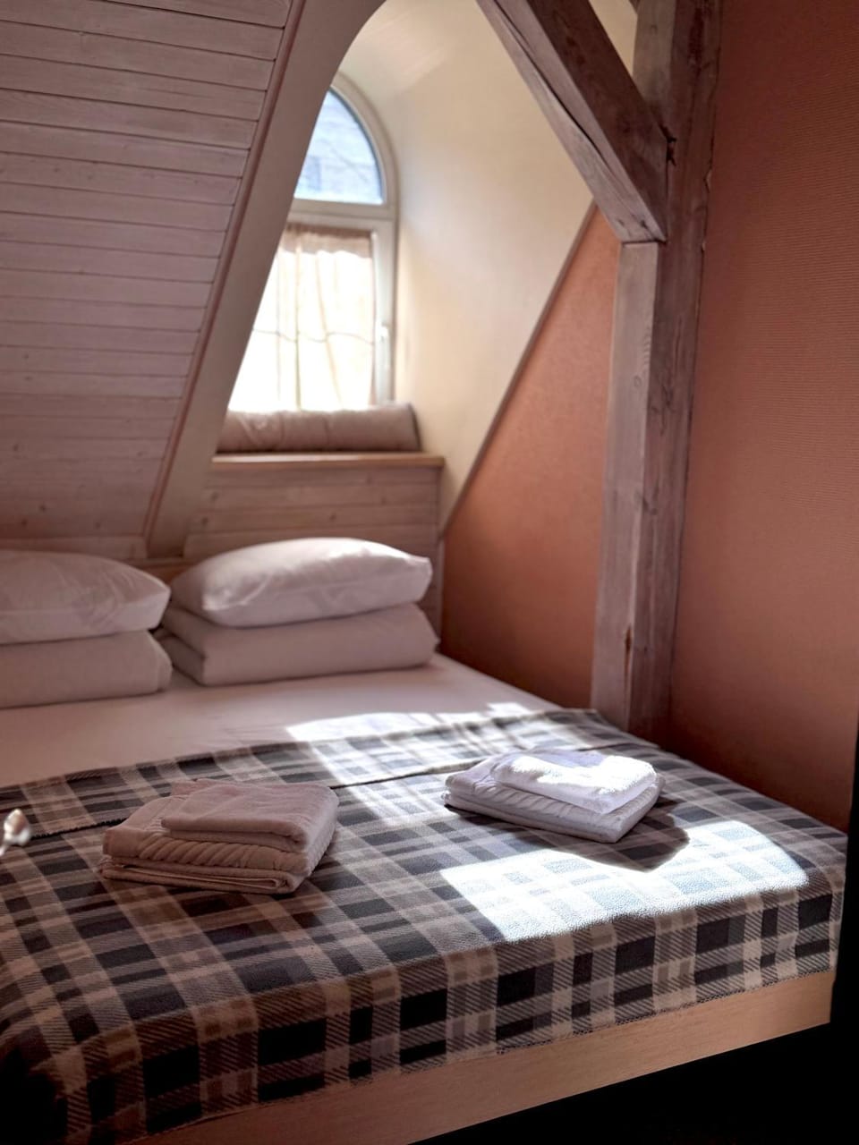 Guest House "Arkhistratyg" Bed and Breakfast in Lviv