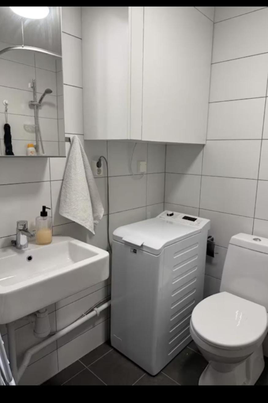 Comfy place close to city 9min Apartment in Stockholm