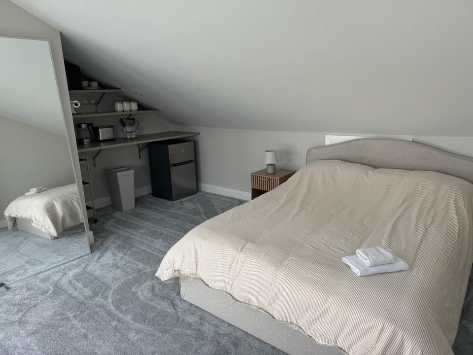Coastal Skylight Studio Bed and Breakfast in Louth, Co. Louth, Ireland