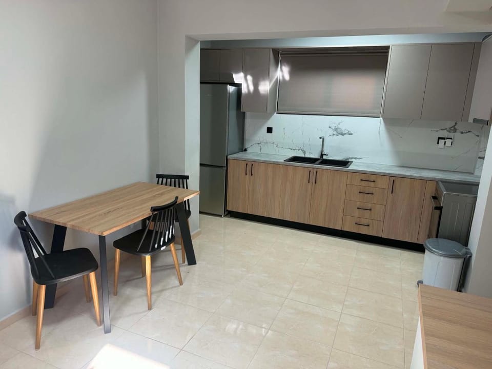 Kitchen or kitchenette, kitchen, kitchen
