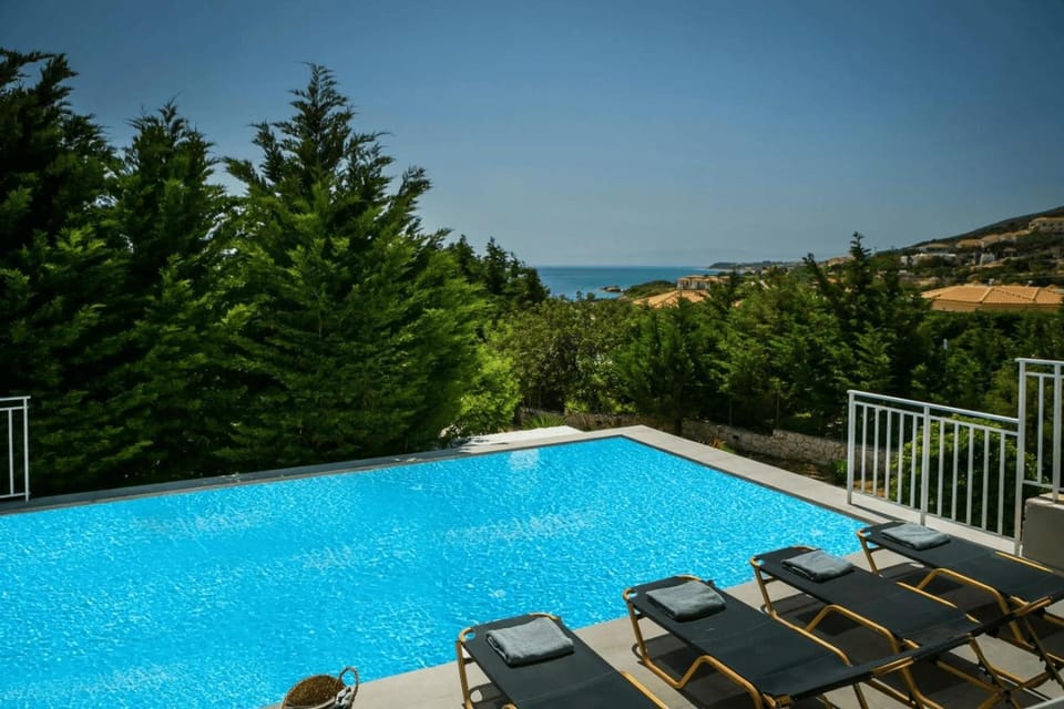Natural landscape, Mountain view, Pool view, Sea view, Swimming pool, Swimming pool