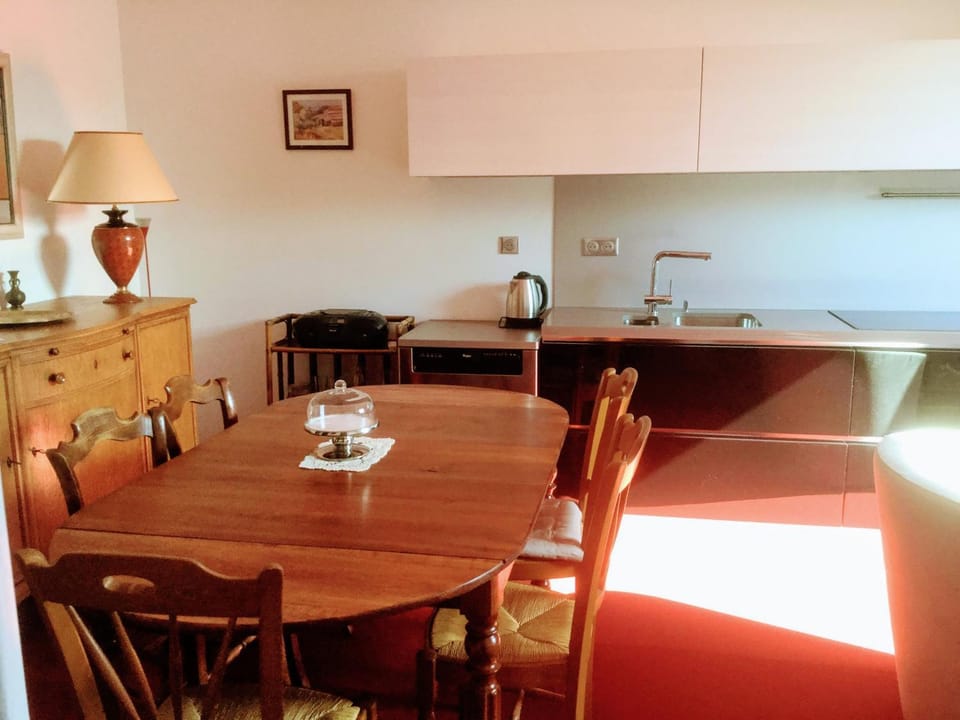Beauchamp Apartment in Granville
