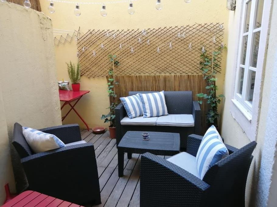 Off site, Balcony/Terrace