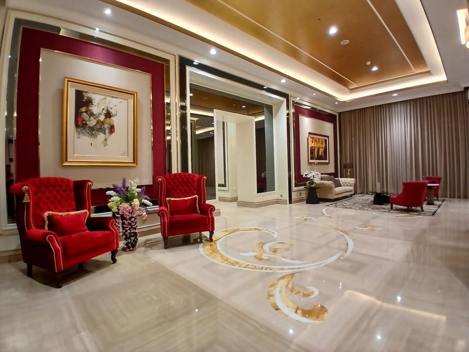 Lobby or reception, On site