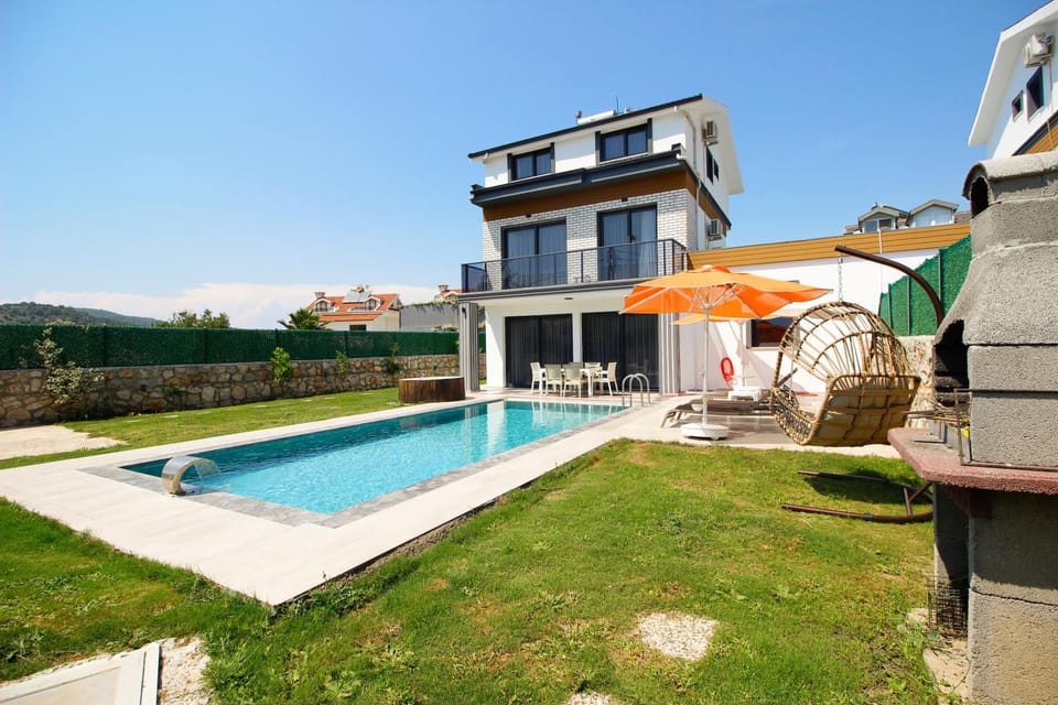 Garden, Garden view