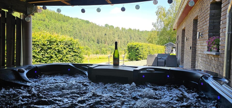 Hot Tub, Mountain view