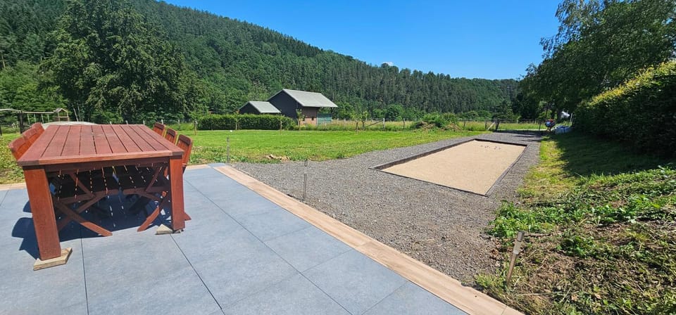 Garden, Garden view
