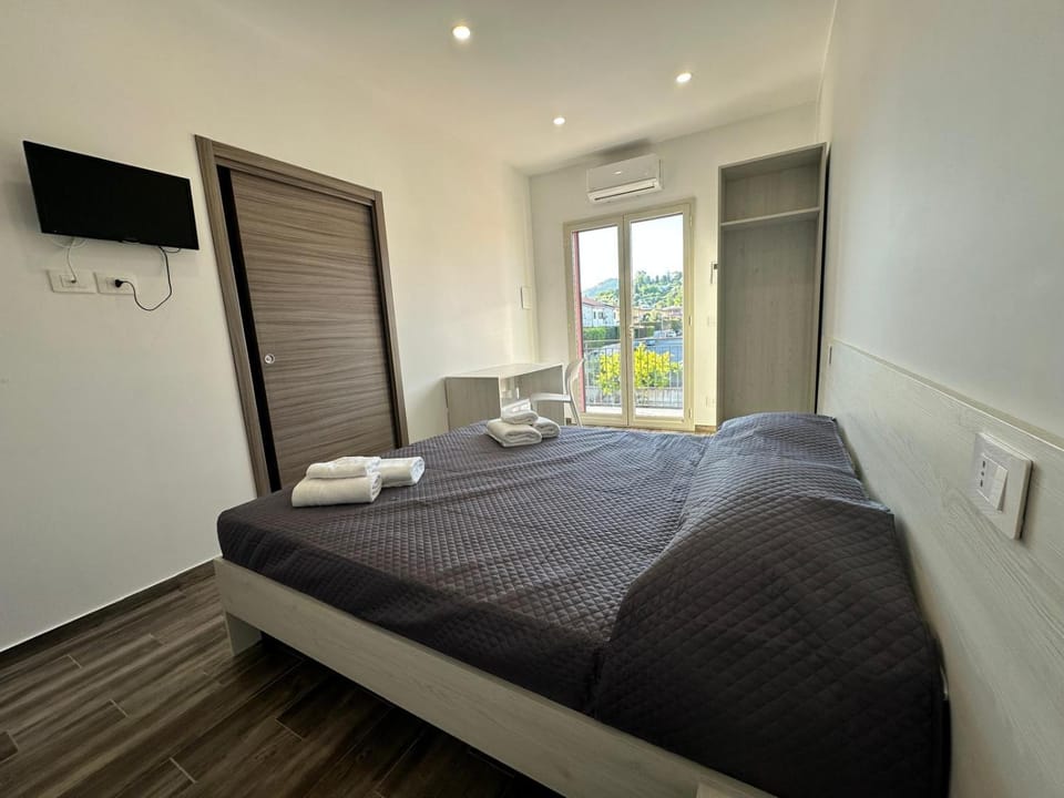 Spina Brothers' Holiday Rooms Bed and Breakfast in Sicily