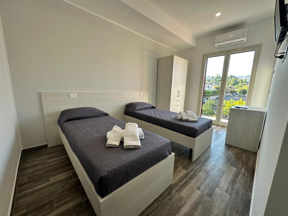 Spina Brothers' Holiday Rooms Bed and Breakfast in Sicily