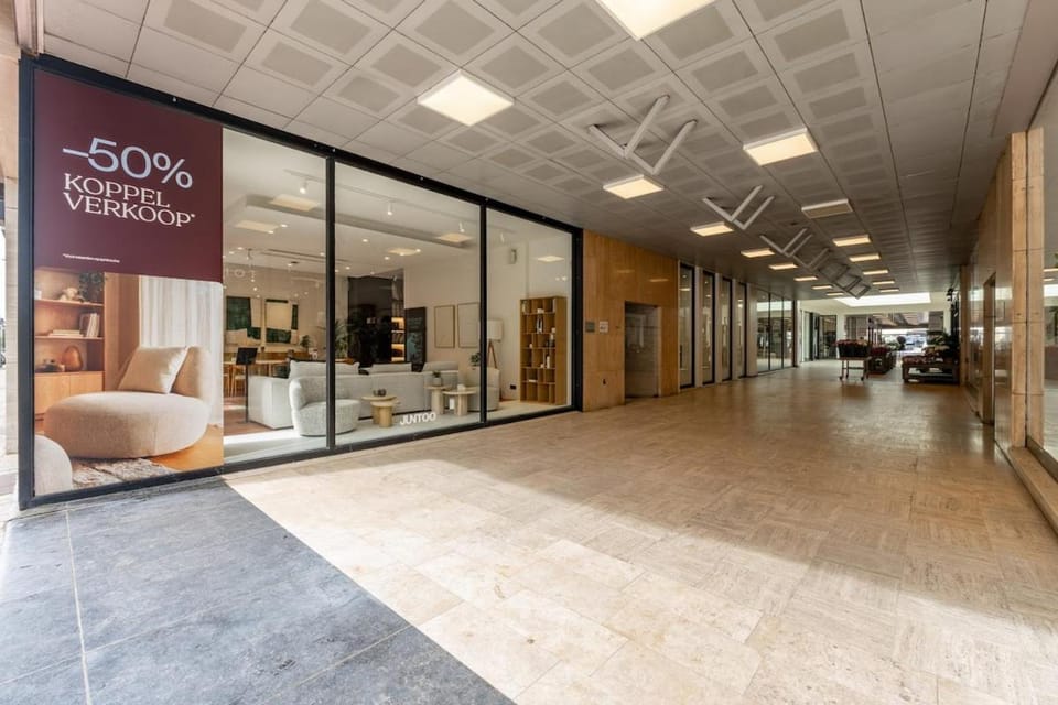 Knokke center Design, terrace & beach within walking distance Apartment in Knokke-Heist