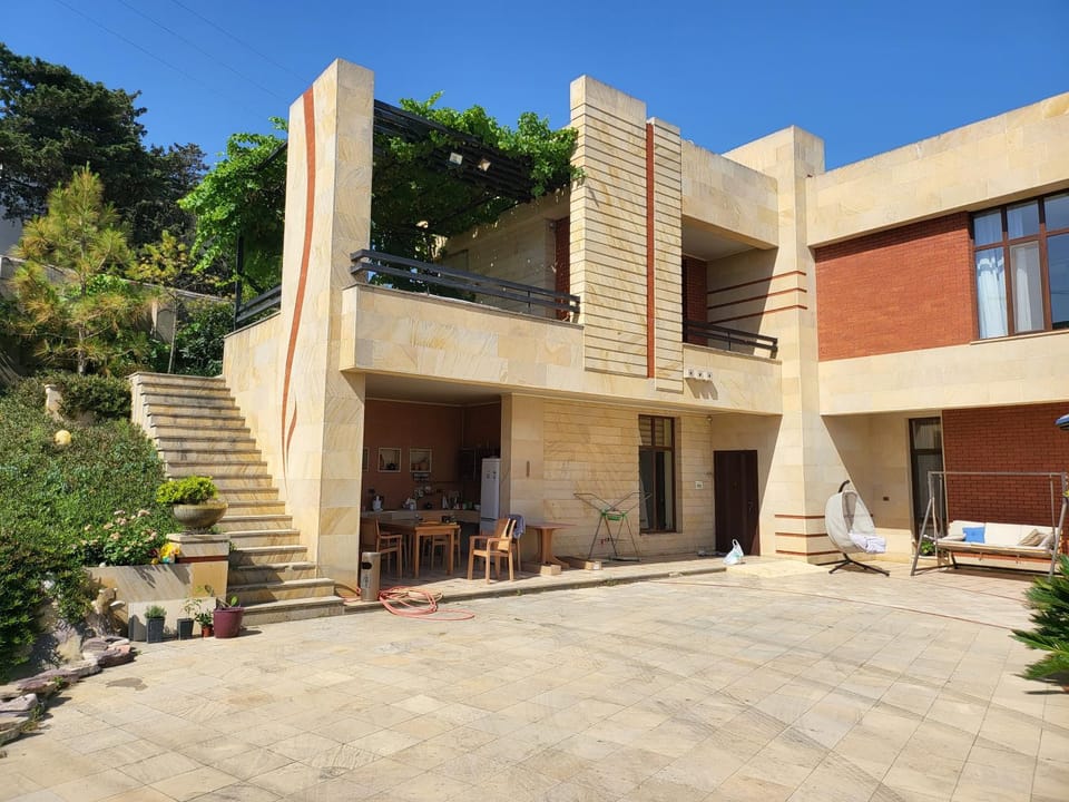 Вилла с видом на море и с бассейном Villa in Baku, Azerbaijan