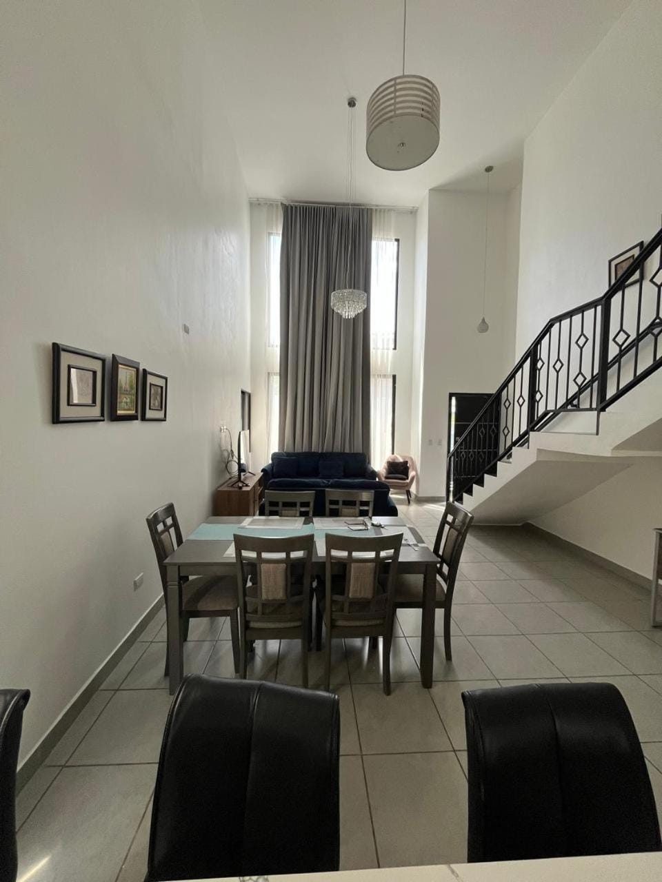 Living room, Seating area, Dining area