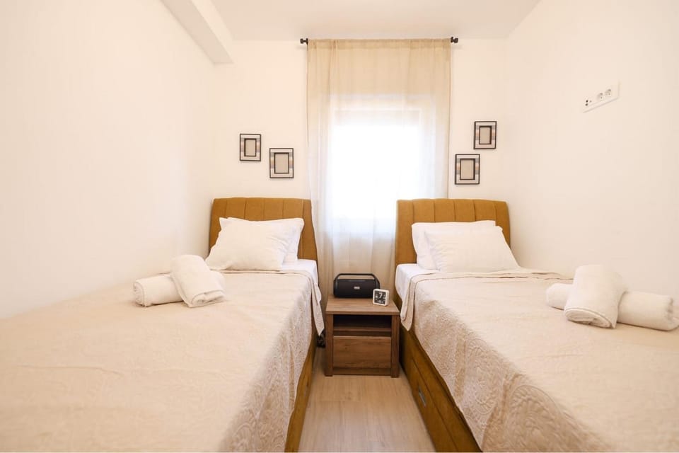 Belvedere luxury two bedroom apartment with parking Apartment in Zadar